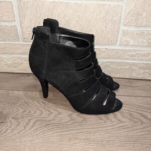 Nine West Black Open Toed Stiletto Booties Size 8.5‎